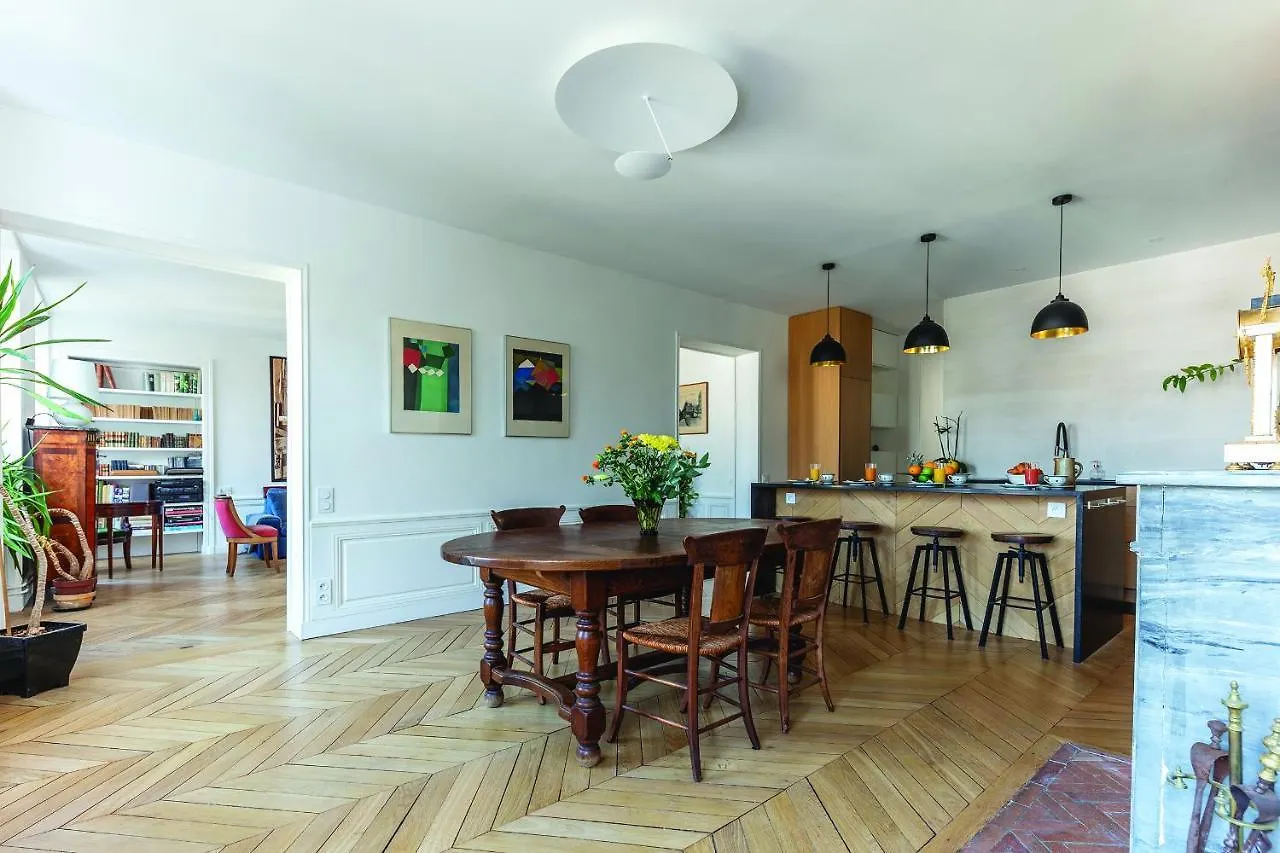 Historical Apartment - Odeon, Rive Gauche - 170 M2 Paris França